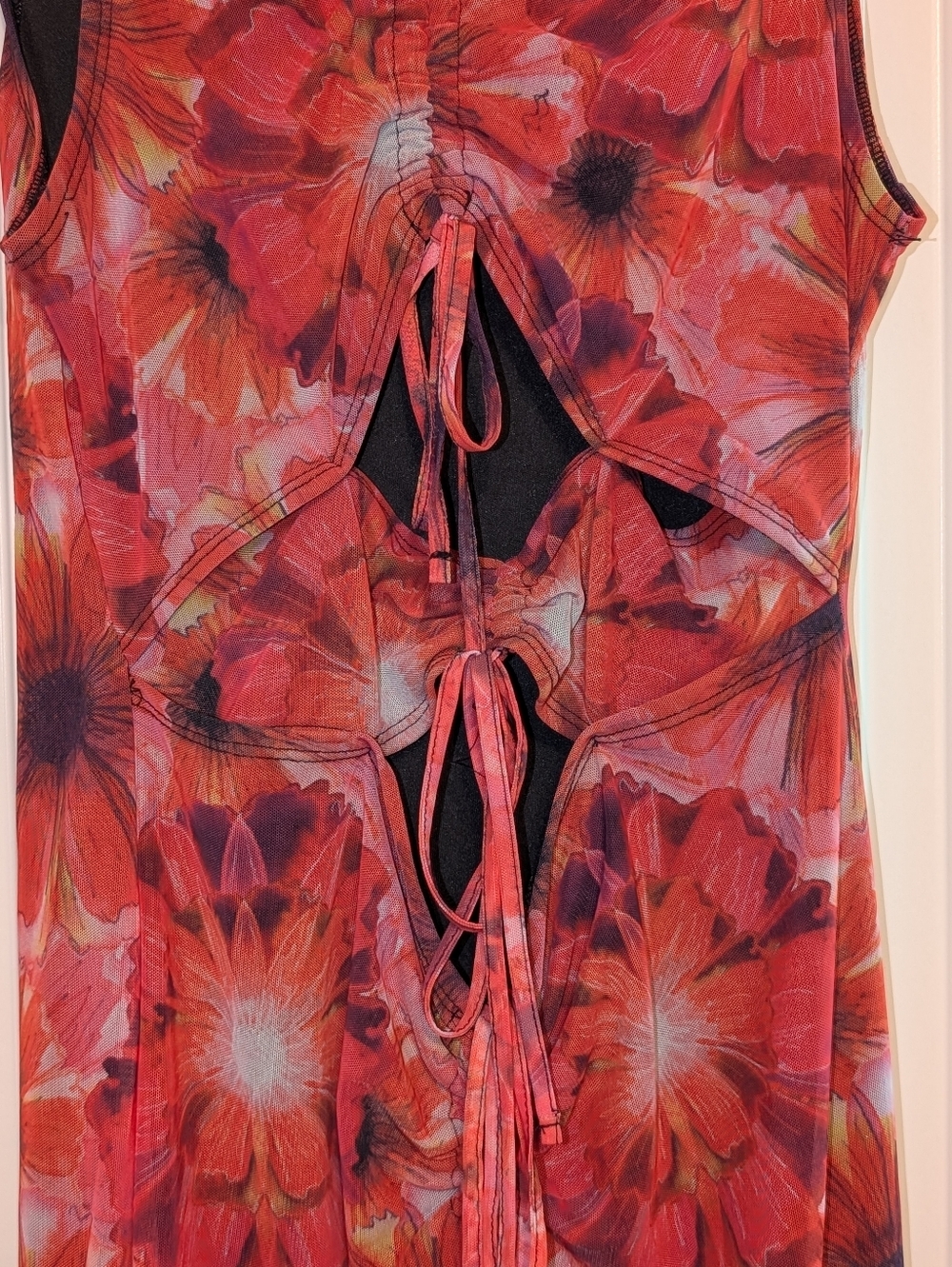 NWT Topshop Red Floral Maxi Dress with Cut Outs, US Petite 8-10 - Picture 8 of 10